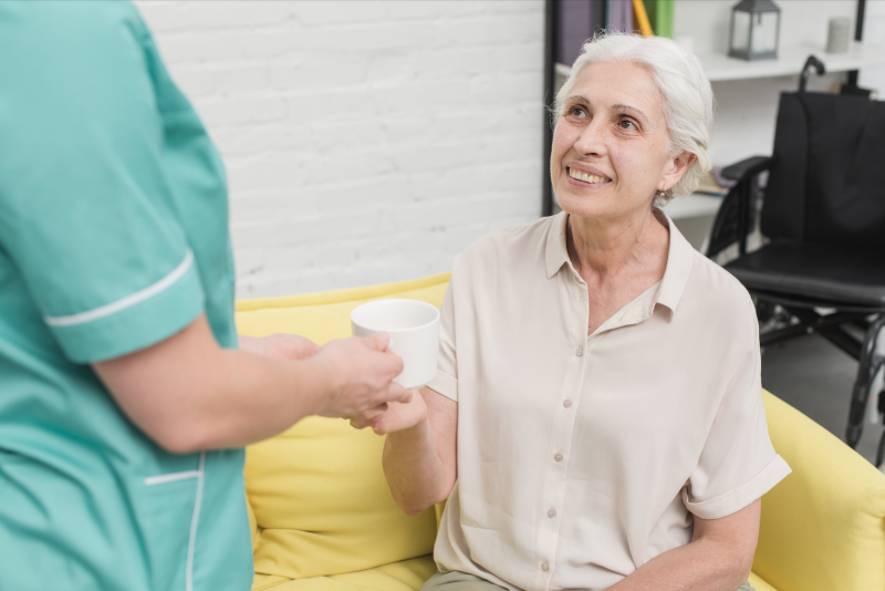 Prestations d'aide à domicile pour personnes atteintes de maladies dans les Hautes-Alpes